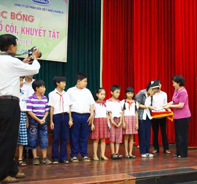 Hãy là người thông minh khi lựa chọn sữa cho bé