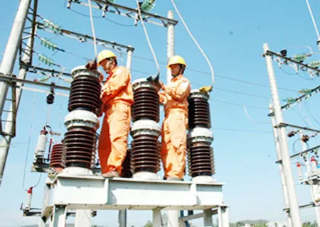 Dốc sức đảm bảo đủ điện trong mùa khô