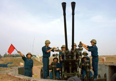 Những chiến sĩ trẻ đầy bản lĩnh