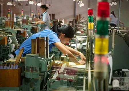 Nối sợi của Phan Hiền
