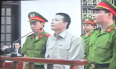 Xét xử ông Đoàn Văn Vươn và người thân “Giết người, chống người thi hành công vụ”