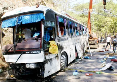 Lúc 9 giờ, việc cứu hộ cơ bản hoàn tất