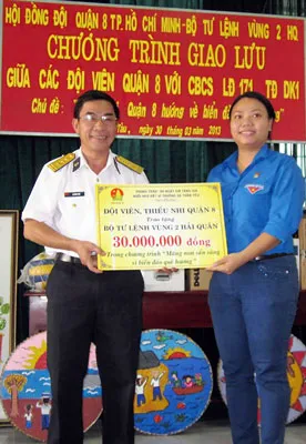 Măng non quận 8 vì Trường Sa thân yêu