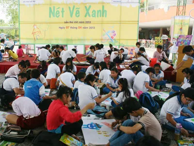 Khai mạc Hội thi Nét Vẽ Xanh 2013