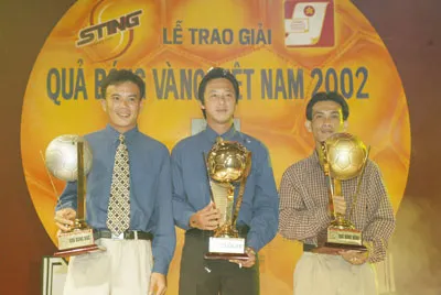 Hồi ức 2002 & cuộc chia tay của một thế hệ