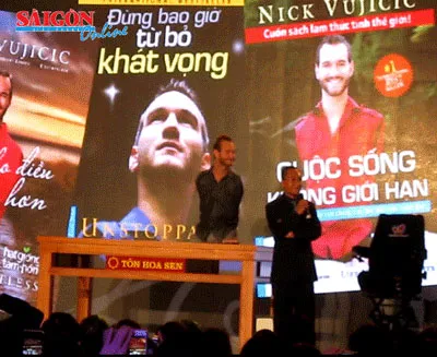 Nick Vujicic đã đến Việt Nam - Niềm tin gặp niềm tin ảnh 2