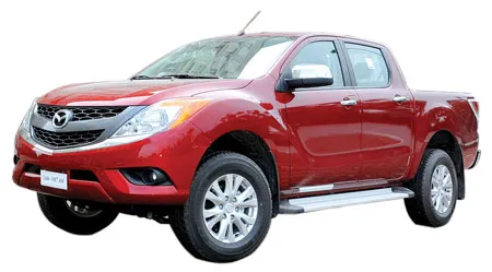 Mazda BT-50 cũng rất nhẹ nhàn khi dạo phố