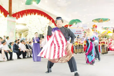 Đoàn nghệ thuật Malaysia