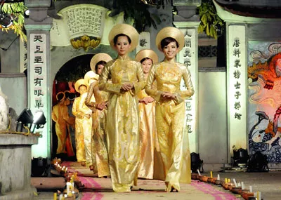 Cấp chứng chỉ hành nghề nghệ sĩ cần tiêu chí rõ ràng