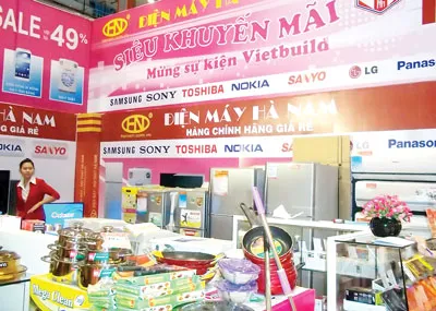 Nhiều mặt hàng gia dụng, điện máy được khuyến mãi tới 49%