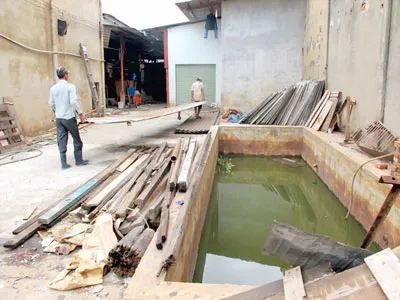 Hệ thống xử lý nước thải của một cơ sở sản xuất tại khu phố 4, phường Đông Hưng Thuận đã ngưng hoạt động từ lâu.