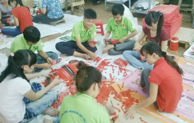 Thanh thiếu niên chưa ngoan trải nghiệm làm công nhân