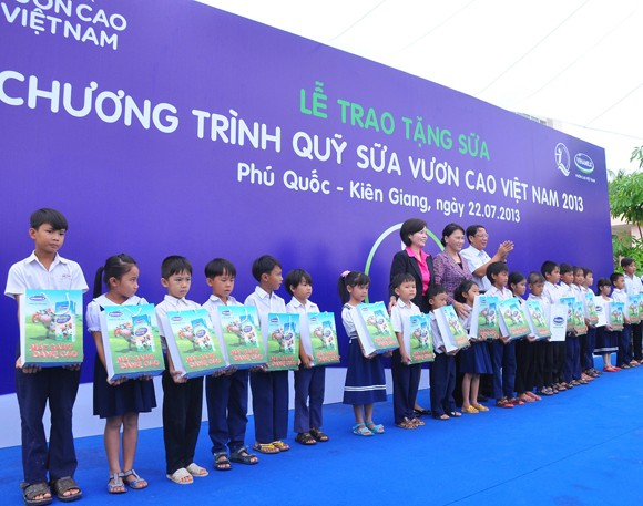 Children in Phu Quoc Island presented with a glass of milk