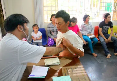 Thang thuốc nghĩa tình giúp bệnh nhân nghèo