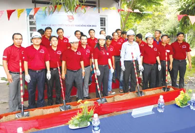 Lễ khởi công thực hiện công trình “Nâng cấp, sữa chữa, cải tạo khu sinh hoạt thanh niên công nhân”.