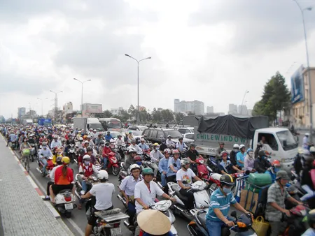 Gần 75% thí sinh làm thủ tục dự thi đại học đợt 1 ảnh 3