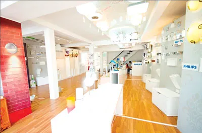 Thêm 4 showroom đèn trang trí Philips mở cửa hoạt động