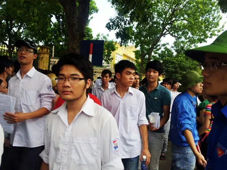 648.102 thí sinh thi đại học đợt 2