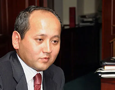 Interpol bắt giữ doanh nhân Kazakhstan bị truy nã vì biển thủ hơn 5 tỷ USD