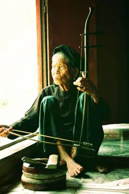 Xẩm đỏ 2 - Những thước tư liệu quý về nghệ nhân xẩm Hà Thị Cầu