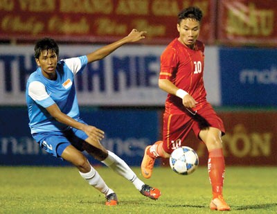 Vietnam football players in Sea Games 2012.