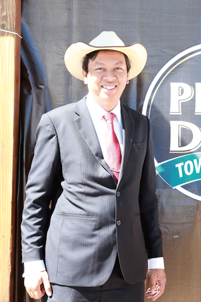 Pham Dinh Nguyen, the Mayor of Buford Town in Wyoming State of the US (Photo:SGGP)