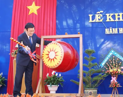 Chủ tịch nước dự khai giảng năm học mới tại Đà Lạt: Tạo điều kiện cho các em được học tập trong môi trường tốt nhất
