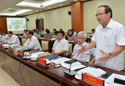 Thảo luận Đề án xây dựng Tượng đài Chủ tịch Hồ Chí Minh và Đề án Chính quyền đô thị