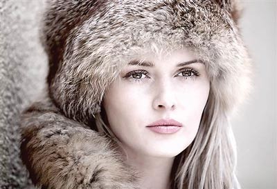 ‘From Russia with Love’ by Les Forrester (UK)