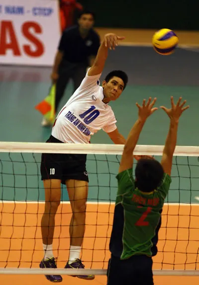 VCK giải bóng chuyền VĐQG năm 2013: Hai nửa buồn vui