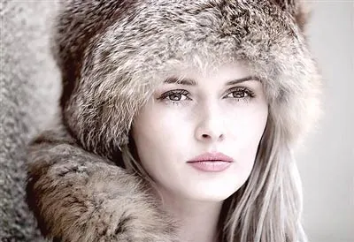 HCV VAPA - From Russia with love - Les Forrester (Anh)