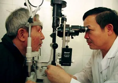 Đừng để mù lòa vì thiếu hiểu biết