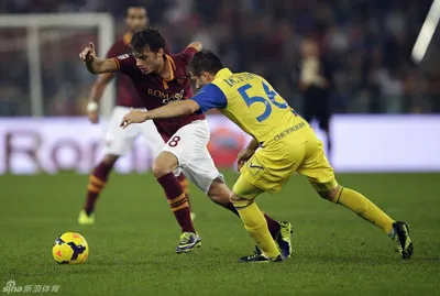 AS Roma lập kỷ lục thắng 10 trận đầu mùa: Kỳ tích Roma