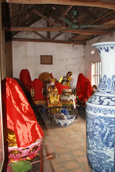 Thạch Thất, Hà Nội: Coi thường Luật Di sản văn hóa, nhà sư trụ trì rước tượng lạ về chùa ảnh 2