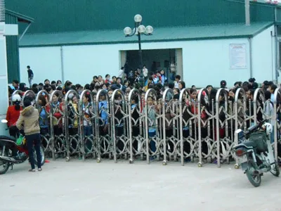 Thanh Hóa: Hàng trăm công nhân đình công đòi quyền lợi