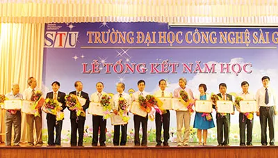 Các cá nhân nhận danh hiệu Chiến sĩ thi đua