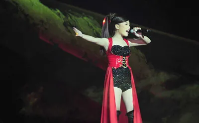 Vũ Thảo My đăng quang Giọng hát Việt mùa thứ hai ảnh 4