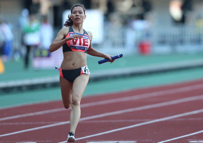 Vu Thi Huong is the second runner-up in the last run in the women’s 400 meters(Photo:SGGP)