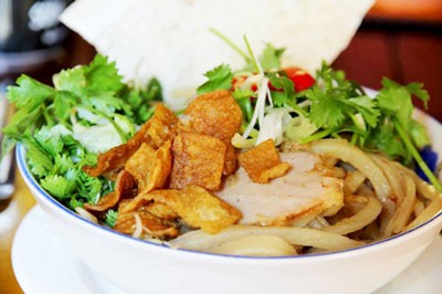 Hoi An’s famous Cao Lau noodle