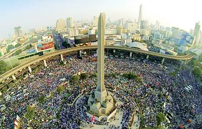 Người biểu tình Thái Lan quyết phá bầu cử