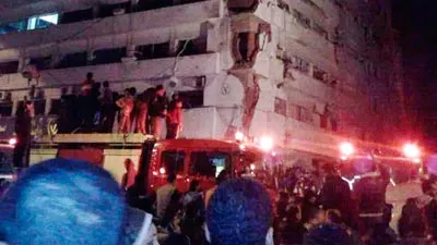 Ai Cập : Nổ lớn tại trụ sở cảnh sát khiến hơn 140 người thương vong