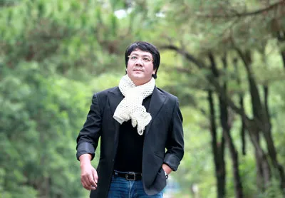 NSƯT Quốc Hưng và Những bản tình ca đỏ