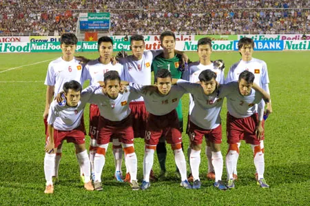 U19 Việt Nam trước trận đấu với U19 Nhật Bản hôm 8-1 vừa qua. Ảnh: Hoàng Hùng
