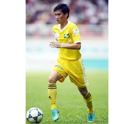 Tiền đạo Công Vinh là một trong những niềm hy vọng lớn của SLNA trong mùa bóng 2014 này. Ảnh: Dũng Phương