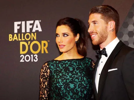 Tham dự lễ còn có hậu vệ Sergio Ramos, đồng đội của Ronaldo ở Real Madrid, đi cùng bạn gái Pilar Rubio