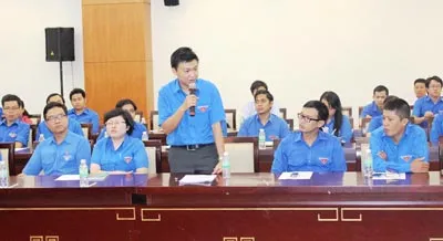 Phải khách quan khi giới thiệu quần chúng vào Đảng