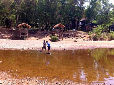 Thủy điện chuyển dòng, sông Srêpốk “chết” khô