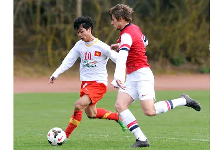 U19 Việt Nam thắng U19 Arsenal 3-0 ảnh 3
