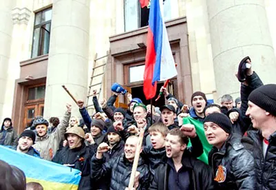 Nghị viện Cộng hòa tự trị Crimea bỏ phiếu nhất trí sáp nhập vào LB Nga