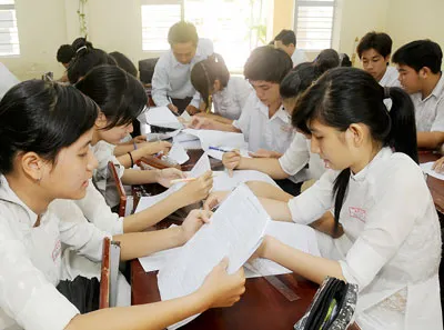 Đưa thực tiễn vào đổi mới chương trình giáo dục
